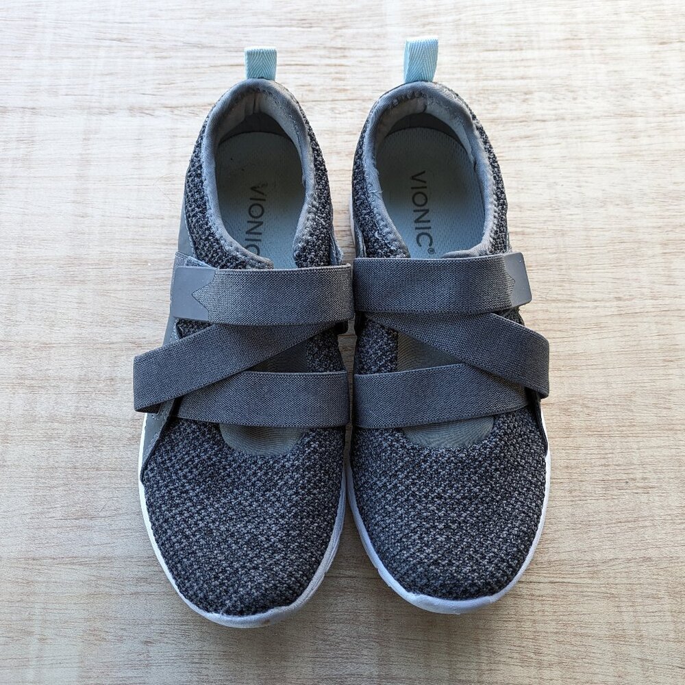 Vionic Walking shoes